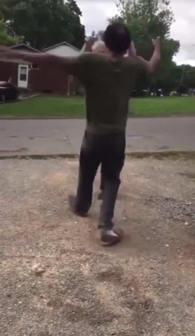 Retired MMA fighters Mike & Jeff have friendly spar which highlights the consequences of being over 25% body fat