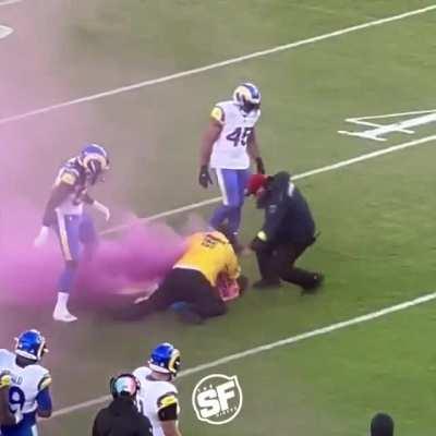 Running onto the field, WCGW?