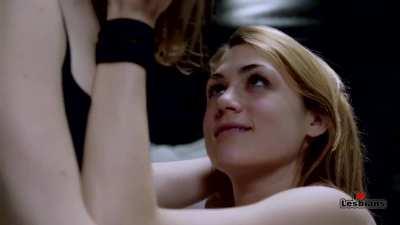 Keight Leighn & Tuckie White (Easy Abby - s02e07)