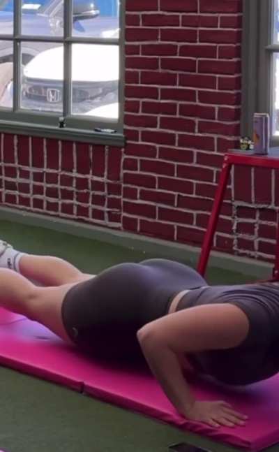 Jiggle