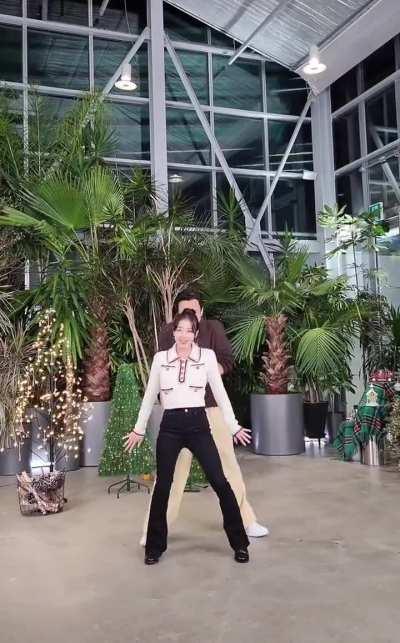 231122 J.Y. Park TikTok Update - “Changed Man” Dance Challenge with Jihyo and J.Y. Park