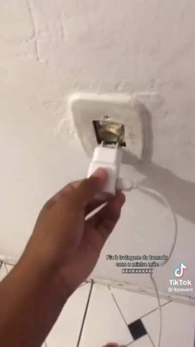 tomada 100% funcional