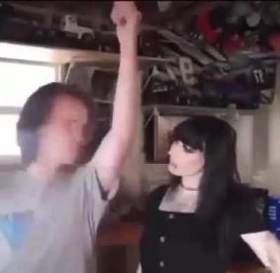 average clamworks dance session