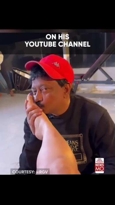 Least Feet loving Saudi movie maker (I thought they like Navel more)