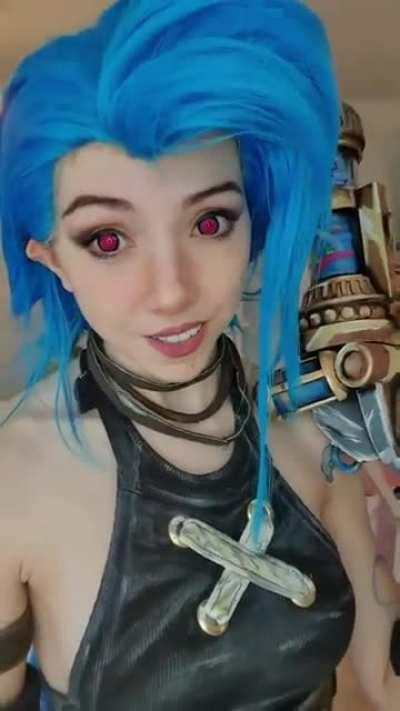Arcane - Jinx cosplay as realistic as it can get