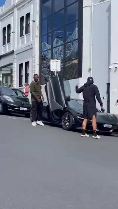 Israel Adesanya in Road Rage Incident, Spits on Confronting Driver