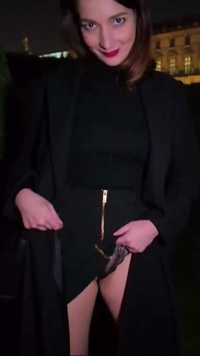 Lulu B masturbates in a VERY public place for her contest submission!