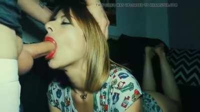 She Loves To Be A Flashlight