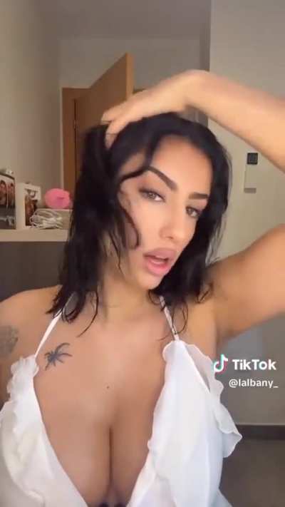 escote en tiktok