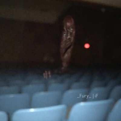 Para los q dicen que quieren ser esquizofrenicos para conocer a si waifu asi se ve en realidad