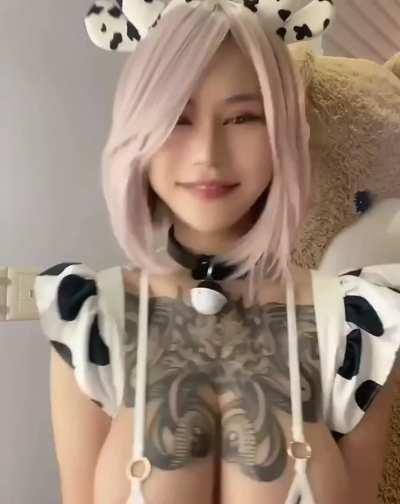 Anyone who these tits belong to?