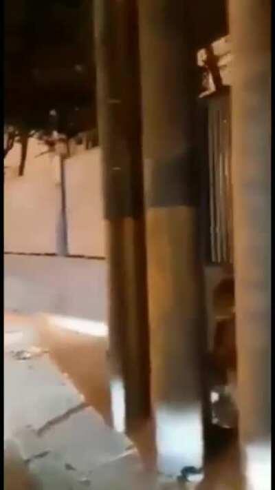 May pa Background Music pa ni Ian How hahahaha buset