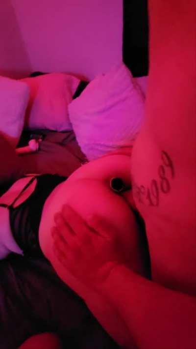 [FFM] deepstrokes in her friends pussy , as my girl films [OC]