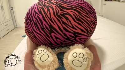 Pillow Tales: Loud Farting & Facesitting My TeddyBear