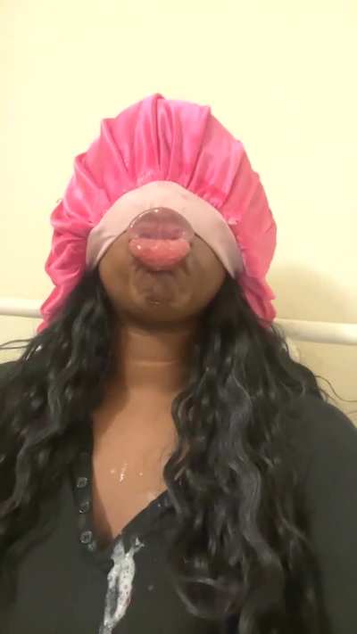 who miss me n wanna kiss me