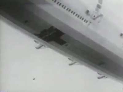 F9C-2 Sparrowhawks being launched and recovered from USS Akron [Video]