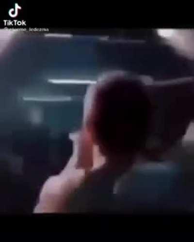 Orslok canta ya una canción así coño