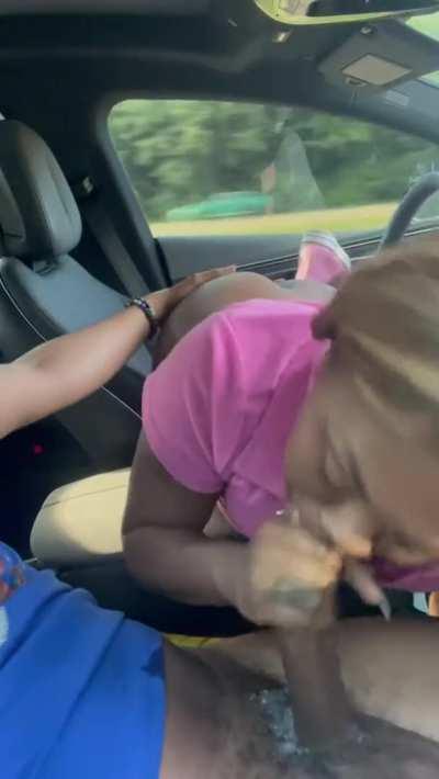 Ayooo who tf driving ??😂