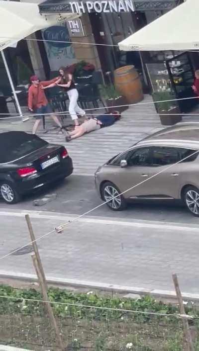 Ex boyfriend kills his ex girlfriends new boyfriend and kills himself 