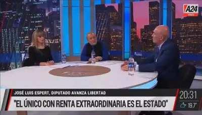 Nos hicieron creer que para tener buenos salarios hay que cerrar la economía al mundo.