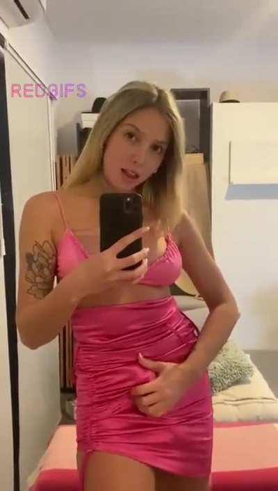 Say one word about my dick and I'll send you more in your inbox, bet? 😏