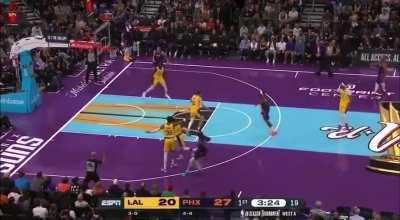 [Highlight] Durant hits a transition three over D'Lo and Wood