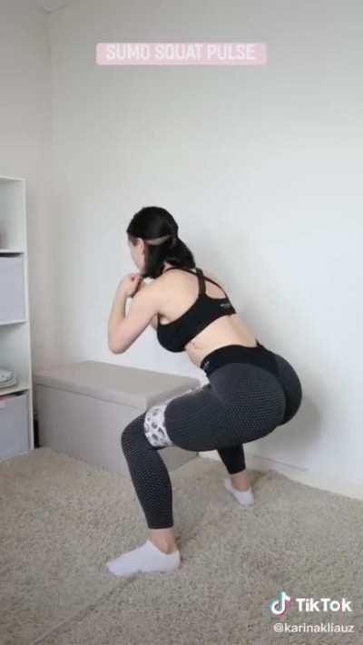 Rate Karina’s ass 1-10