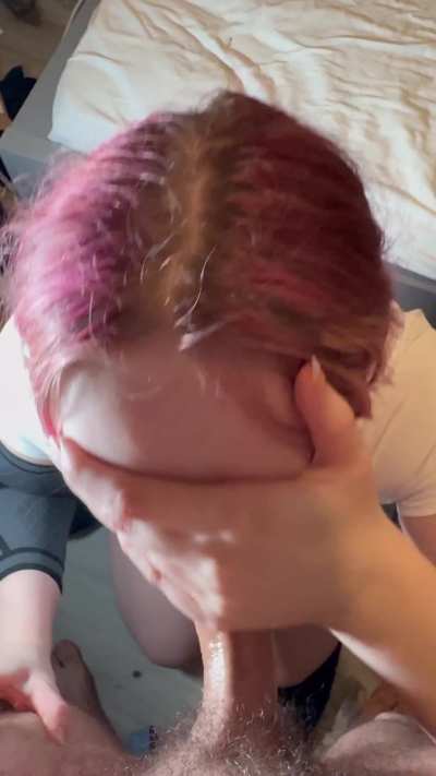 I love sucking my roommates cock