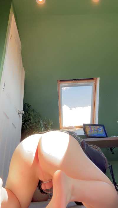 They don't see it comin.. They never do... the balls i mean :3