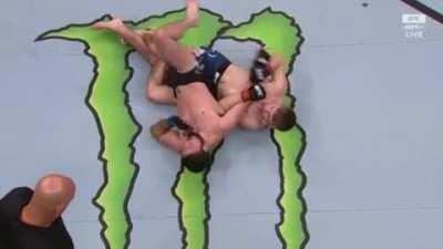 Bryce Mitchell pulls of a super rare Twister submission vs Matt Sayles