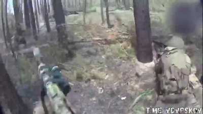 Storming of ukrainian positions by Russian infantry group, capture of several UAF, unknown region