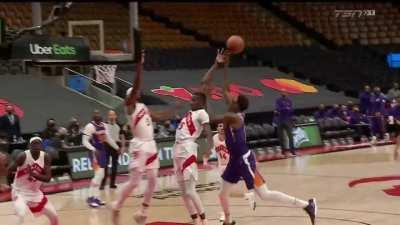 [Highlight] Chris Boucher gets the unorthodox block on Jalen Smith