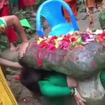 I dont get it what they doing