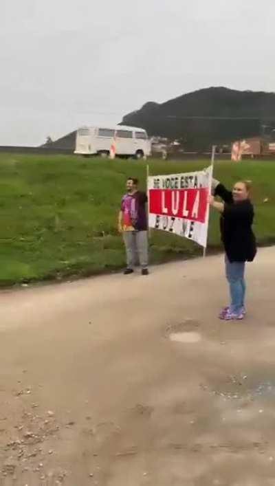 Parece que vai ser o homi lá de novo.