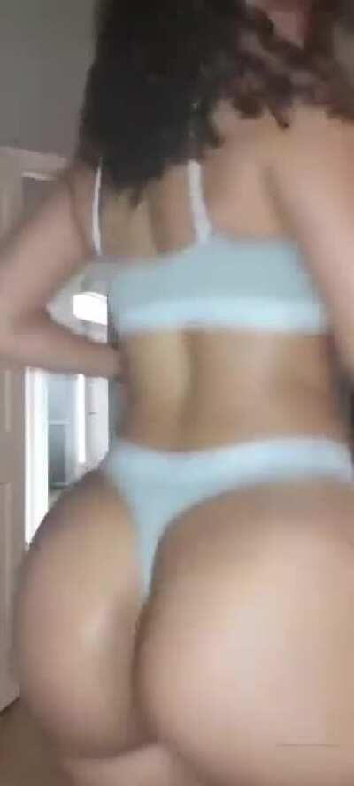 At home alone🍑🍑🍑