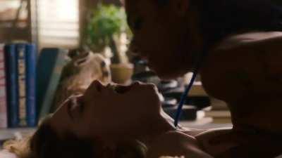 Freema Agyeman and Jamie Clayton in Sense8 [2015-2018]