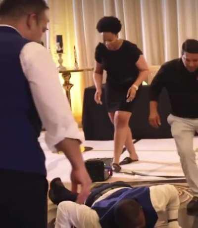 to successfully waiter