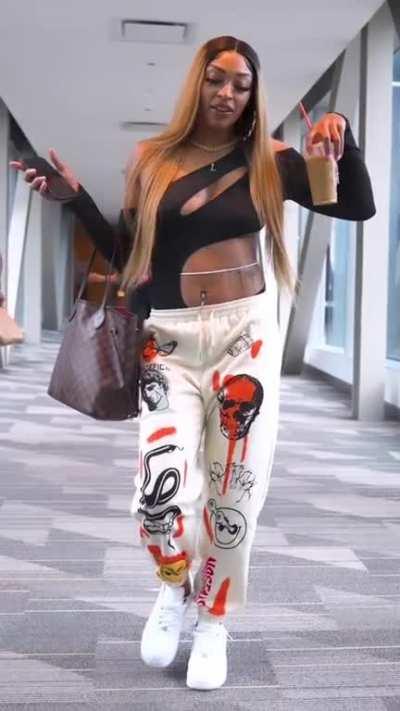 Dijonai Carrington (WNBA)