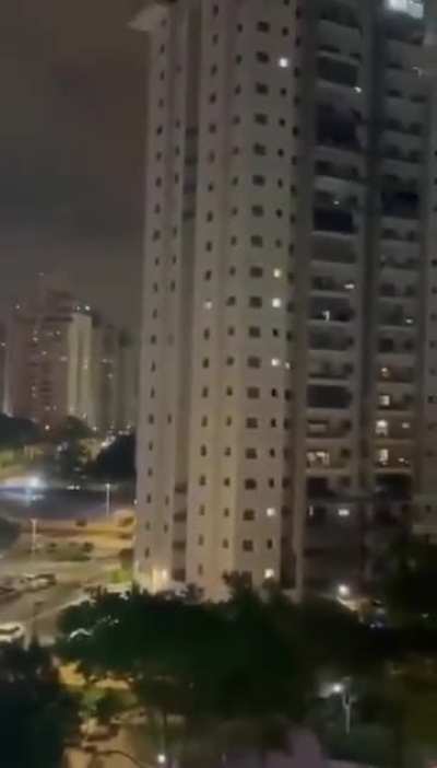 Iranian BM hits Tel Aviv (June 16)