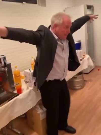 HMB while i impress the ladies