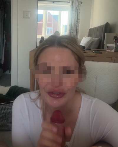 The results of trying out Twinkle Tongue! Safe to say he enjoyed it