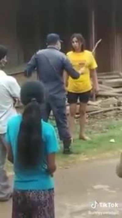 Nepal ma police ko afnai man mani cha k ho k