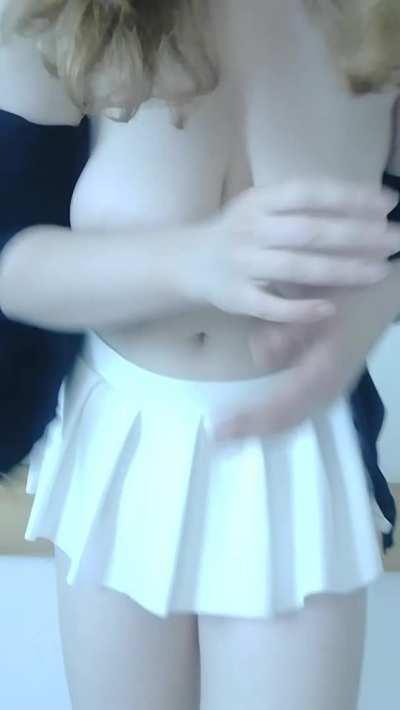 Black tops can't be trusted!