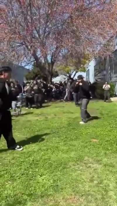 Hay gente que nació para pacificar