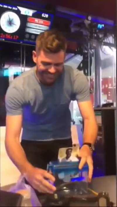 This birthday being the nice guy jimmy is he is shredding home track bully Ashwin 