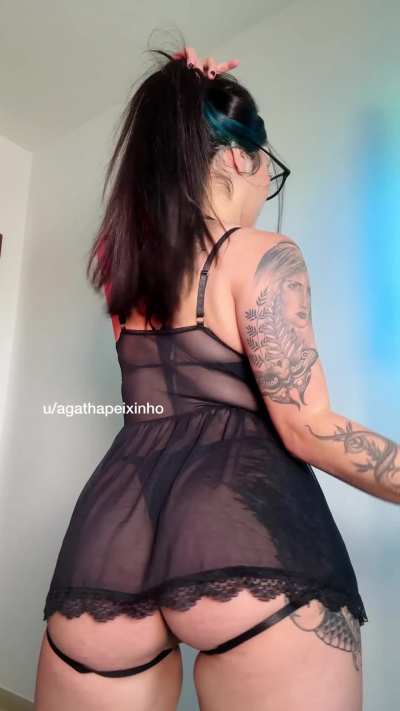 I bet you wanna grab my hips and fuck me raw