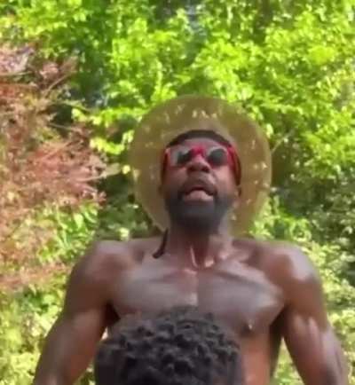 Me when the schizophrenia kicks in: