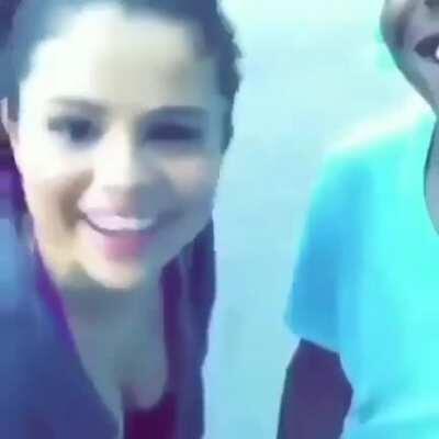 Wish this was better quality.. but still 😍