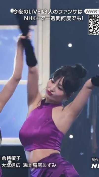 Momo Hirai 😝🥵