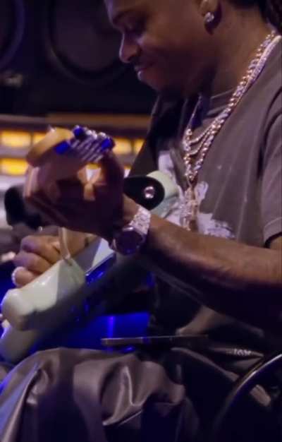 Former fatass creating bowser inside story music 😮